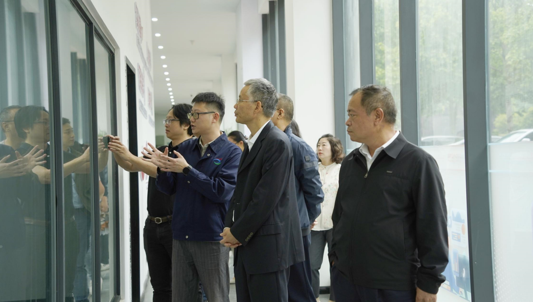 深圳技师学院到我院交流座谈